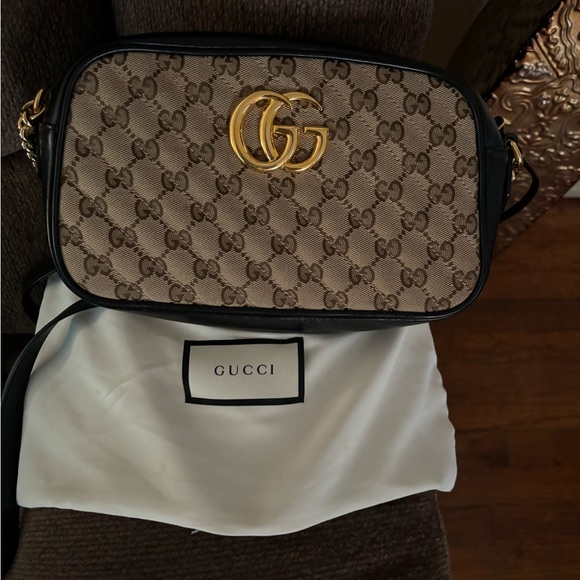 It’s Real Y’all!:) Gucci crossbody purse with/bag - Picture 2 of 8